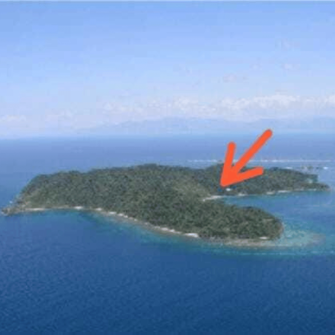 in Cayos Cochino, Azure Paraiso at Cayo Mayor, Roatan, (MLS# 24-210) in Cayos Cochino, Azure Paraiso at Cayo Mayor, Roatan, (MLS# 24-210)
